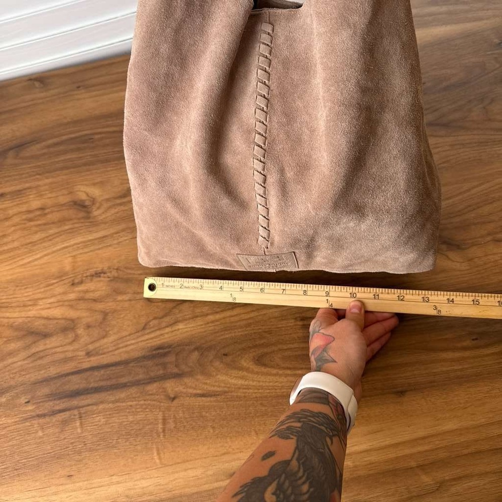 Haute Hippie Tan Suede Boho Slouchy Hobo Shoulder Bag Handbag Whipstitch Detail - Picture 7 of 16